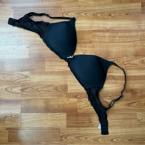 Victoria's Secret Other - 4/$15 One Victoria’s Secret black bra
